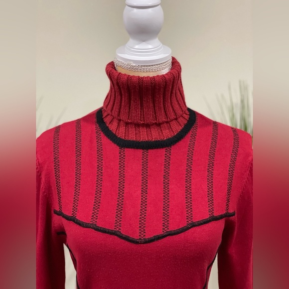 Nils Sportswear Wool Blend Red Turtleneck - Medium - Picture 4 of 7